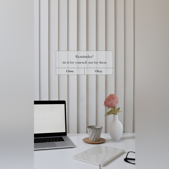 Hand-Painted Rustic White Vase with Textured Finish - Picture 5 of 5